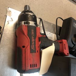 SNAP ON IMPACT WRENCH 3/4 With 1 Charger And Battery 