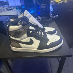 Air Jordan’s 1s dark Mocha