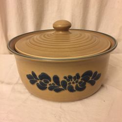 Pfaltzgraff hot sale casserole dish