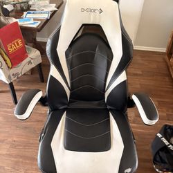 Streaming Chair 