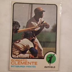 Vintage Baseball Cards: Roberto Clemente