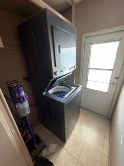 Stacked Washer/Dryer Combo
