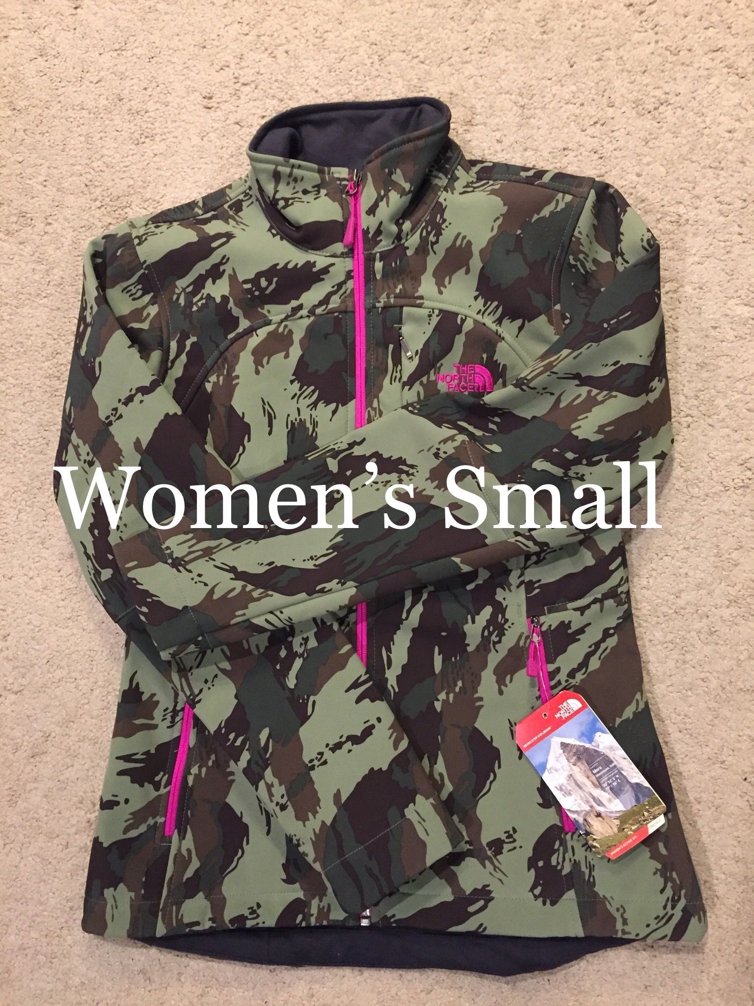 NORTH FACE / WaterProof Thin Softshell Jacket Coat / Women’s Small (S) / Retails $200 +Tax / Brand New w/ Tags!! / Pink & Camo