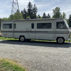 1980 Itasca 29’ Motor home