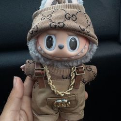 Labubu Outfit 