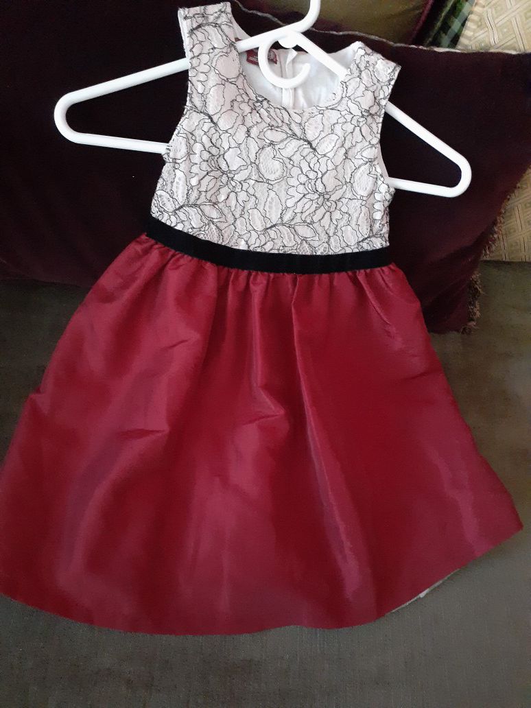Holiday girl dress size 5T