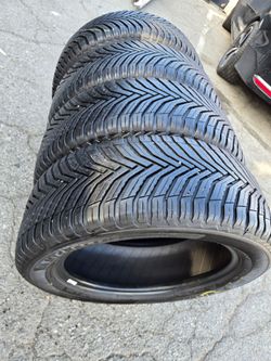 215/55/17. MICHELIN CROSSCLIMATE2  4 PCS