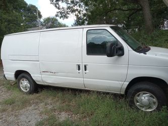 2008 Ford E-250