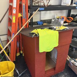 Dog House