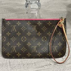 Wristlet 