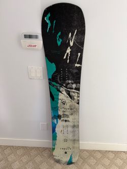 signal disruptor snowboard (156 wide)