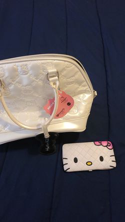 Hello kitty purse with wallet