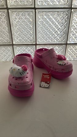 Hello Kitty Crocs Clog
