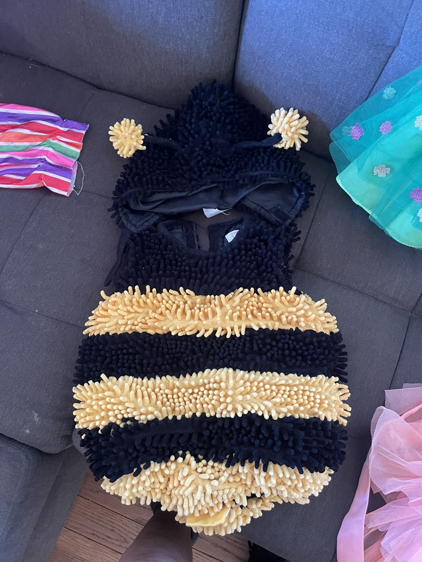 Infant bumblebee outfit