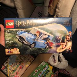 Lego Harry Potter flying magnolia