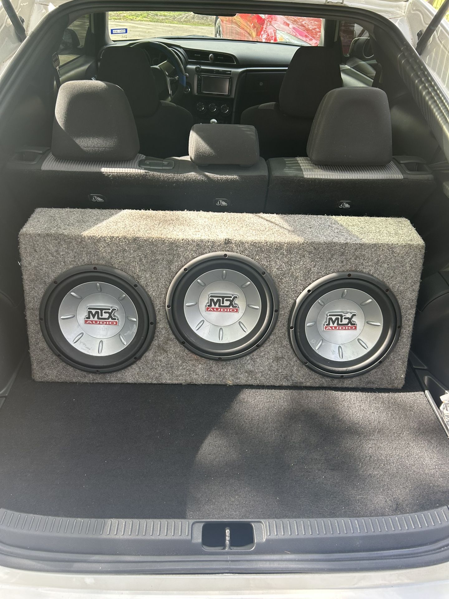 MTX Audio Box And Subs