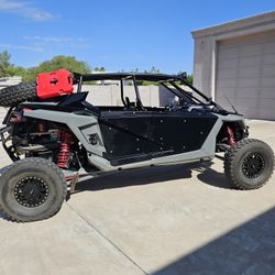  2022 Polaris RZR Turbo R Ultimate Black O Yz