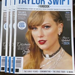 TAYLOR SWIFT FANBOOK