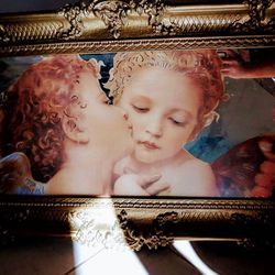 Large Cherub Mirror Valued @ $160 - Very Heavy/Sturdy - In Great Condition Like New