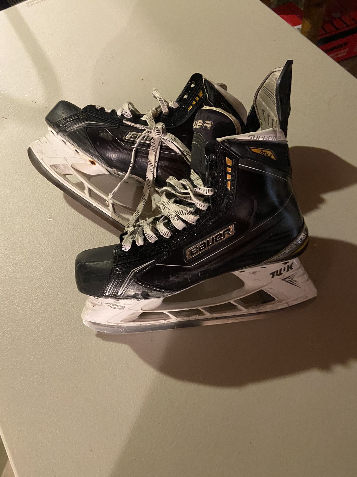 Bauer MX3 Supreme Hockey Skates Size 9S