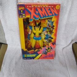 X-MEN Wolverine Figure