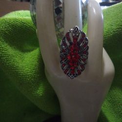 Oval Scroll Ruby Red Rhinestone Ring