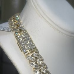 Diamond Cuban Link Chain Vs Solid 10kt 