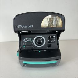Vintage Polaroid 600 film Camera one step