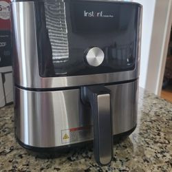 Instant Vertex Plus 6 In 1 Air Fryer 