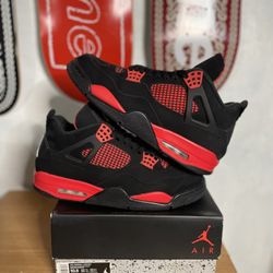 Red Thunder 4s