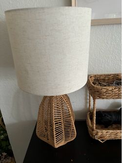 Rattan lamp