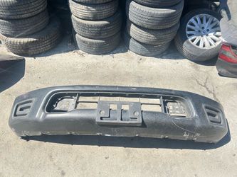 2016-2020 Nissan Titan front bumper