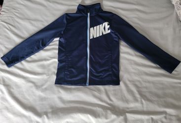 Boys Nike jacket size 6t
