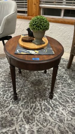 End table