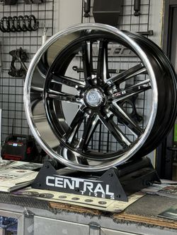 RESTO WHEELS. 20x8 FRONT 20X9.5  REAR GLOSS BLACK/MILLED💥IN STOCK- SAME SAY iNSTALL!!!💥EASY PAYMENT OPTIONS AVAILABLE 💥