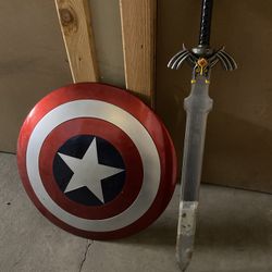 Escudo Y Espada Del Capitán America $30