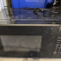 Small Microwave 