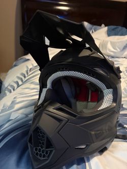 Matte Black Dirtbike Full-Face Helmet MEDIUM SIZED