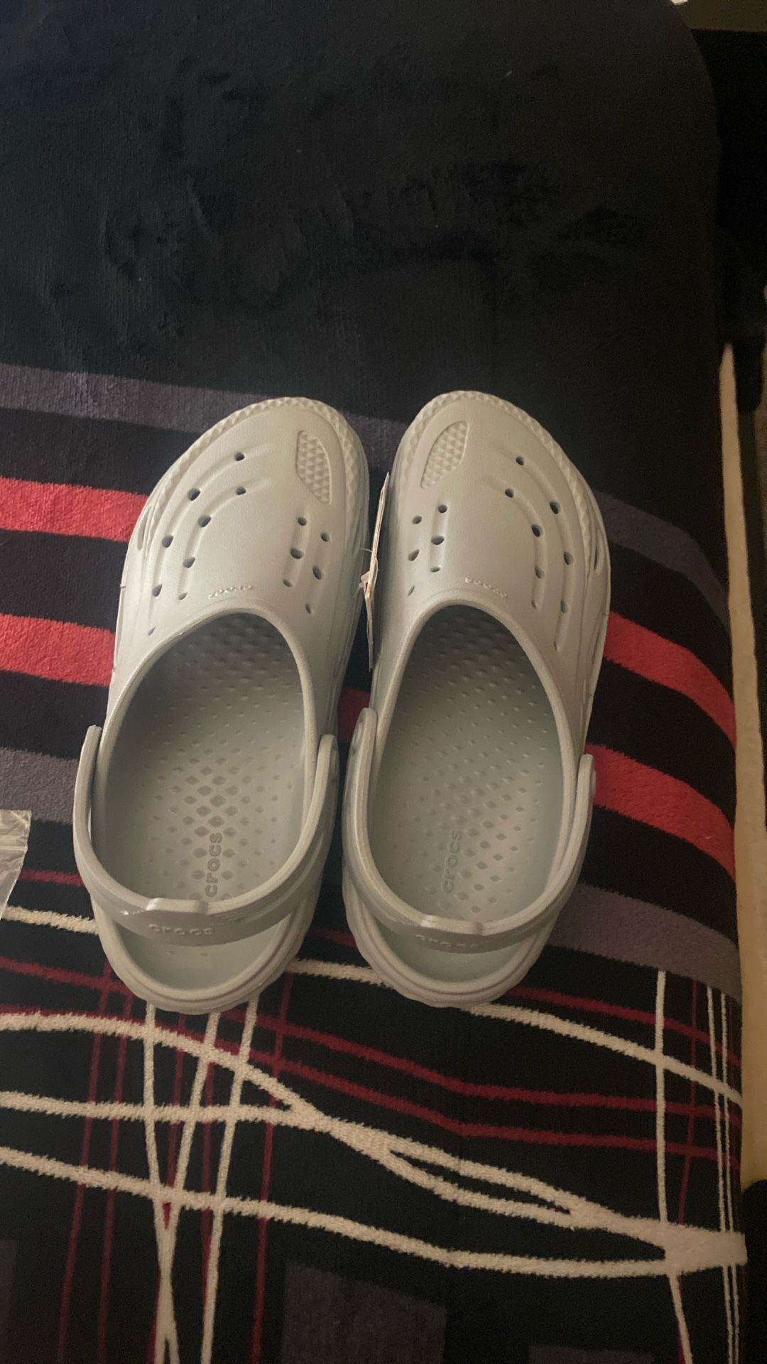 Crocs (Light Grey)