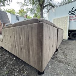 (๐ DELIVERY)brown/tan/beige L Shaped Microfiber Tufted Sectional Couch W/ Chase Lounge & Ottoman