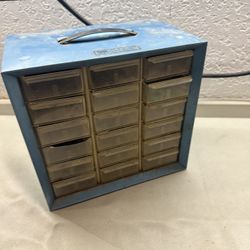 Akron Small Parts Case Metal / Plastic 