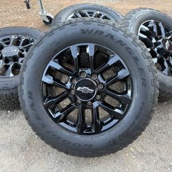 2027 Chevy Silverado ZR 2500 Wheels And Tires 20” $ 2200 Firm 