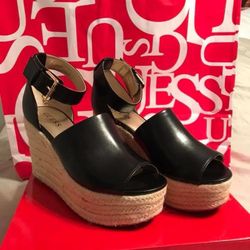 Guess Shoes New In Box - Size 8