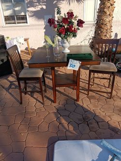 TABLE & CHAIRS TWO. !!