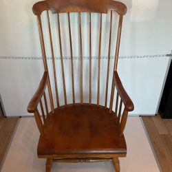 Nichols & Stone Windsor Rocking Chair
