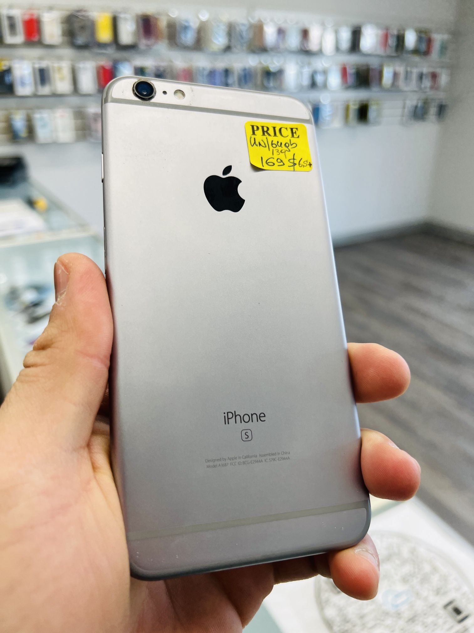 Apple Iphone 6S Plus Unlocked 64gb