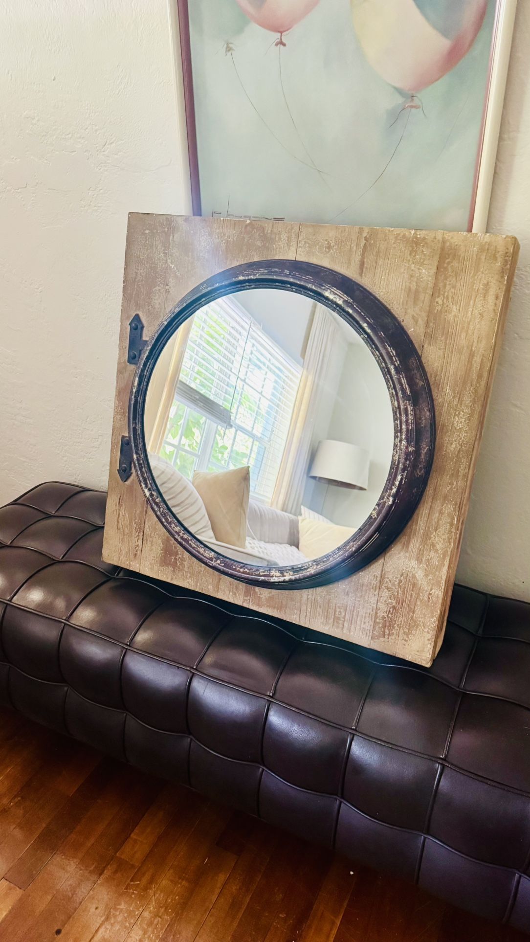 Wall Mount Cabinet With Shelfs And Mirror