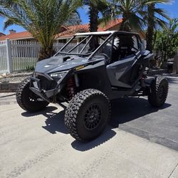 2022 Polaris Pro R 
