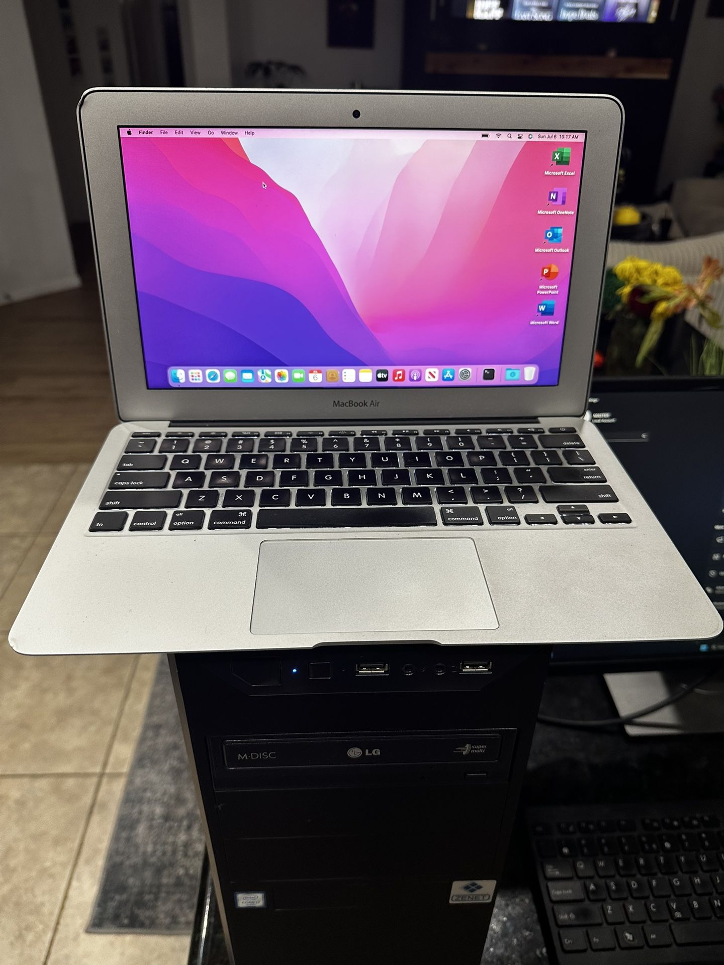 MacBook Air i5 8GB RAM