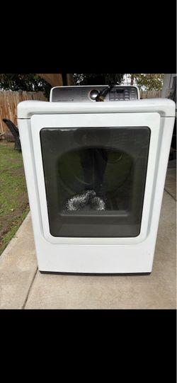 Samsung Washer  &. Dryer Set - Like New